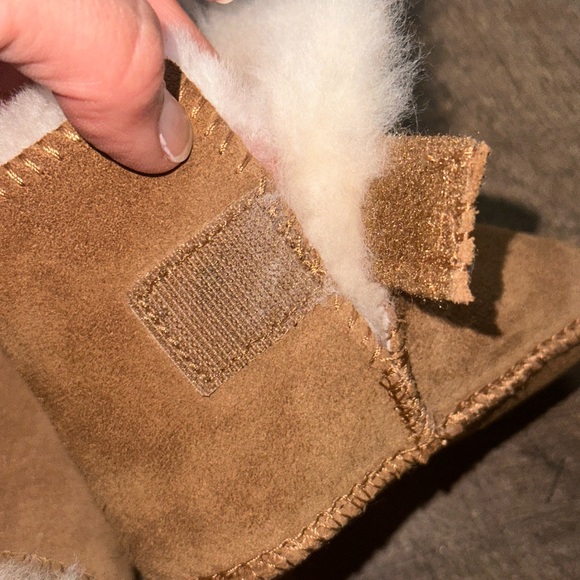 Uggs size S - Picture 4 of 7